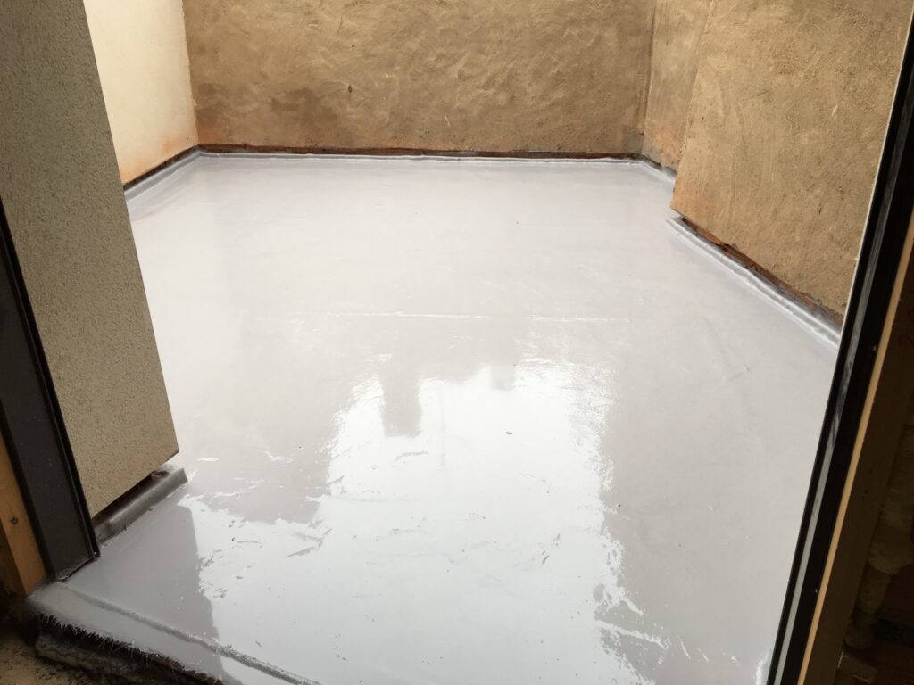 piso Poliéster Ángel Martínez, fabricación de productos de poliéster Ángel Martínez